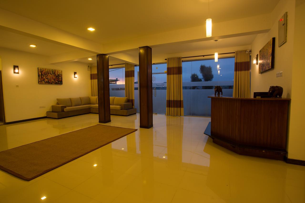 נוארה אליה Grand Camellia Hotel מראה חיצוני תמונה