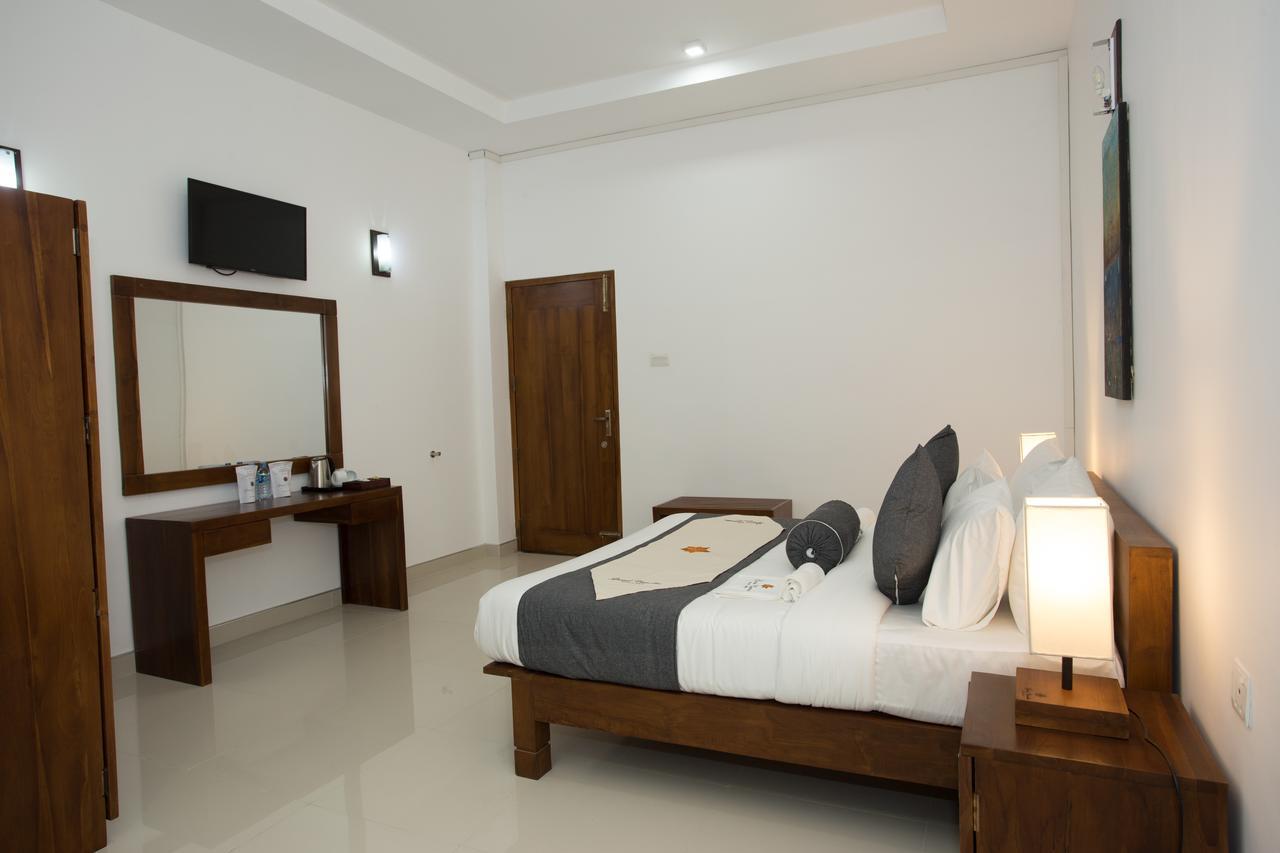 נוארה אליה Grand Camellia Hotel מראה חיצוני תמונה