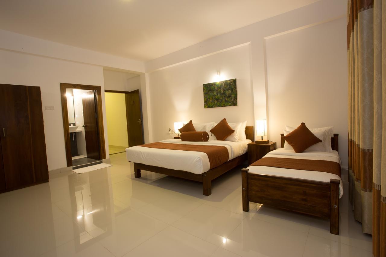 נוארה אליה Grand Camellia Hotel מראה חיצוני תמונה